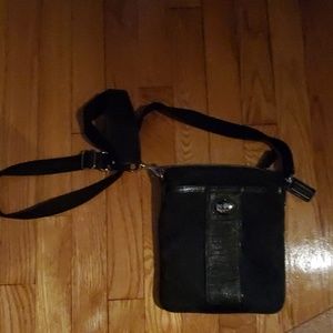 Authentic coach pocketbook